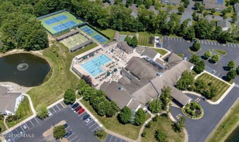 122 Skyline Drive Lakewood NJ 08701