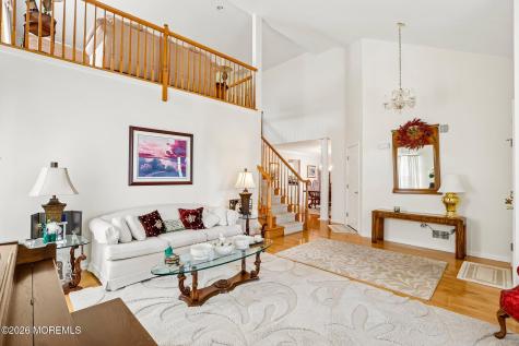122 Skyline Drive Lakewood NJ 08701