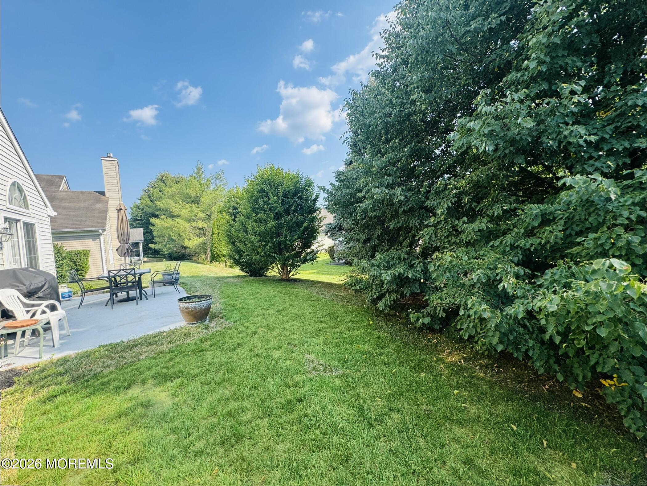 18 Skyline Drive Lakewood NJ 08701