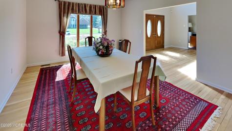 33 Mill Pond Road Jackson NJ 08527