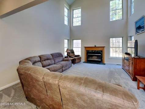 33 Mill Pond Road Jackson NJ 08527
