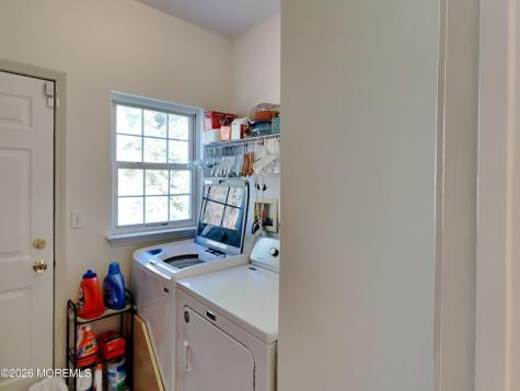 33 Mill Pond Road Jackson NJ 08527