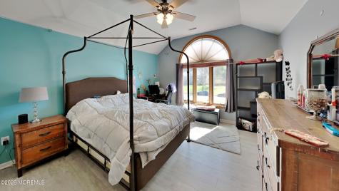 33 Mill Pond Road Jackson NJ 08527