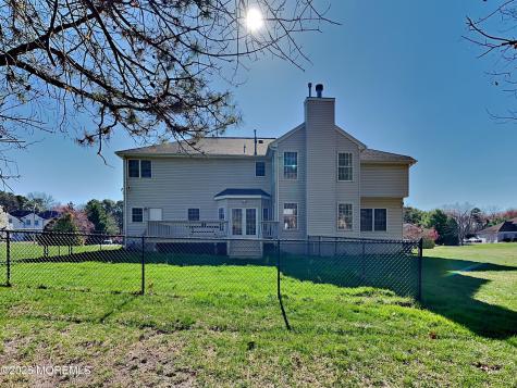 33 Mill Pond Road Jackson NJ 08527