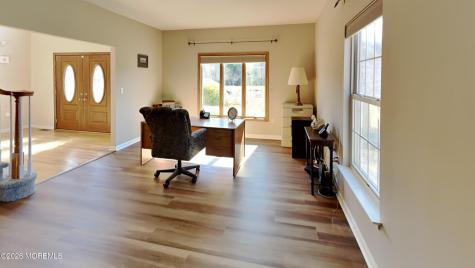 33 Mill Pond Road Jackson NJ 08527