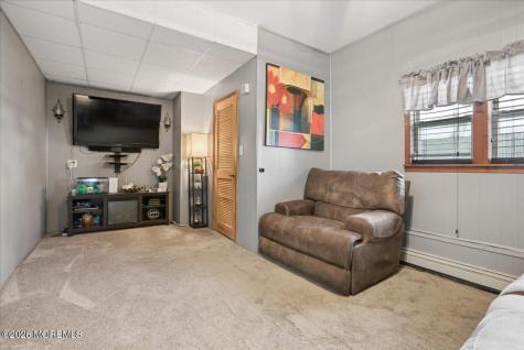 33 Monmouth Avenue North Middletown NJ 07748