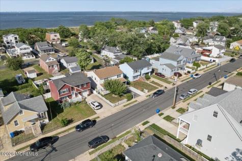 33 Monmouth Avenue North Middletown NJ 07748