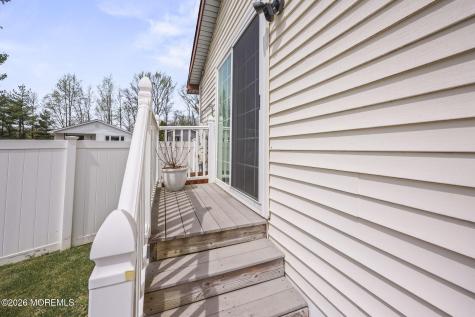 1 Parkview Way Englishtown NJ 07726