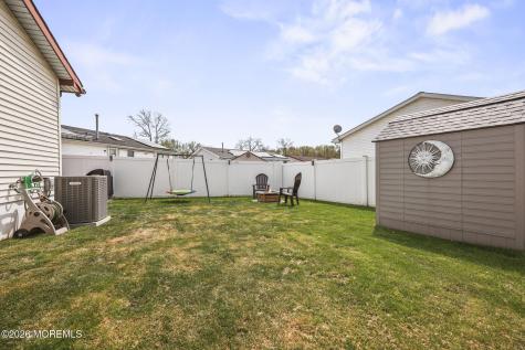 1 Parkview Way Englishtown NJ 07726