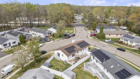 1 Parkview Way Englishtown NJ 07726