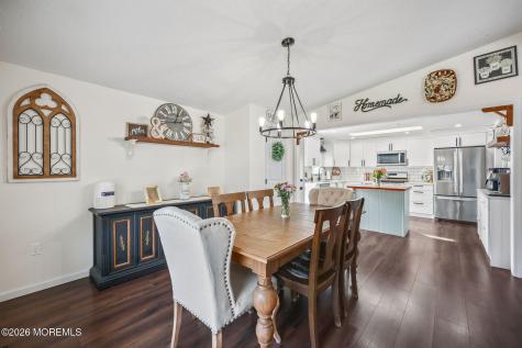 1 Parkview Way Englishtown NJ 07726