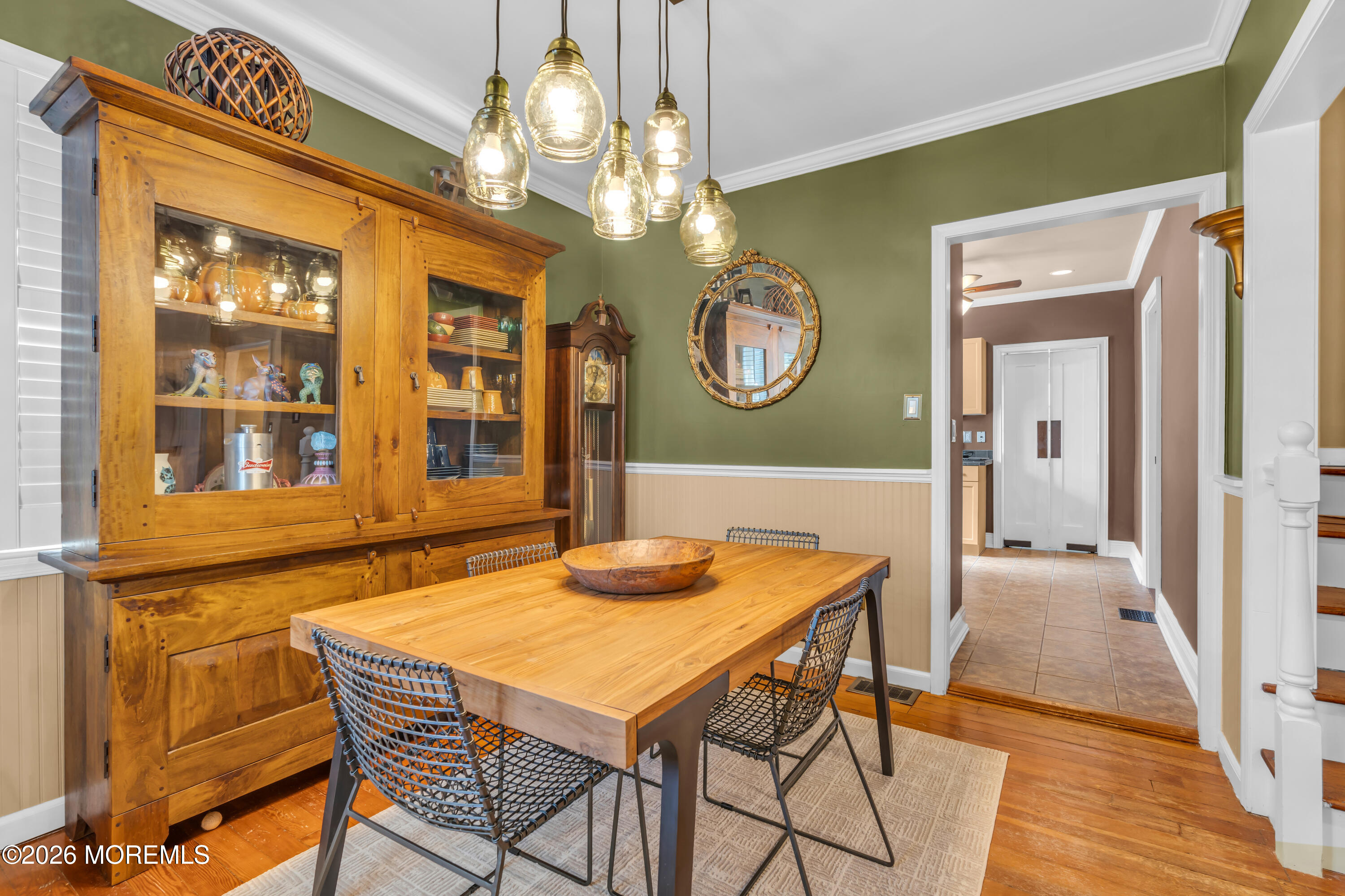 542 Clinton Avenue Belford NJ 07718