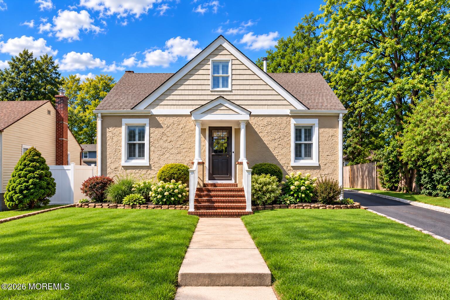 542 Clinton Avenue Belford NJ 07718