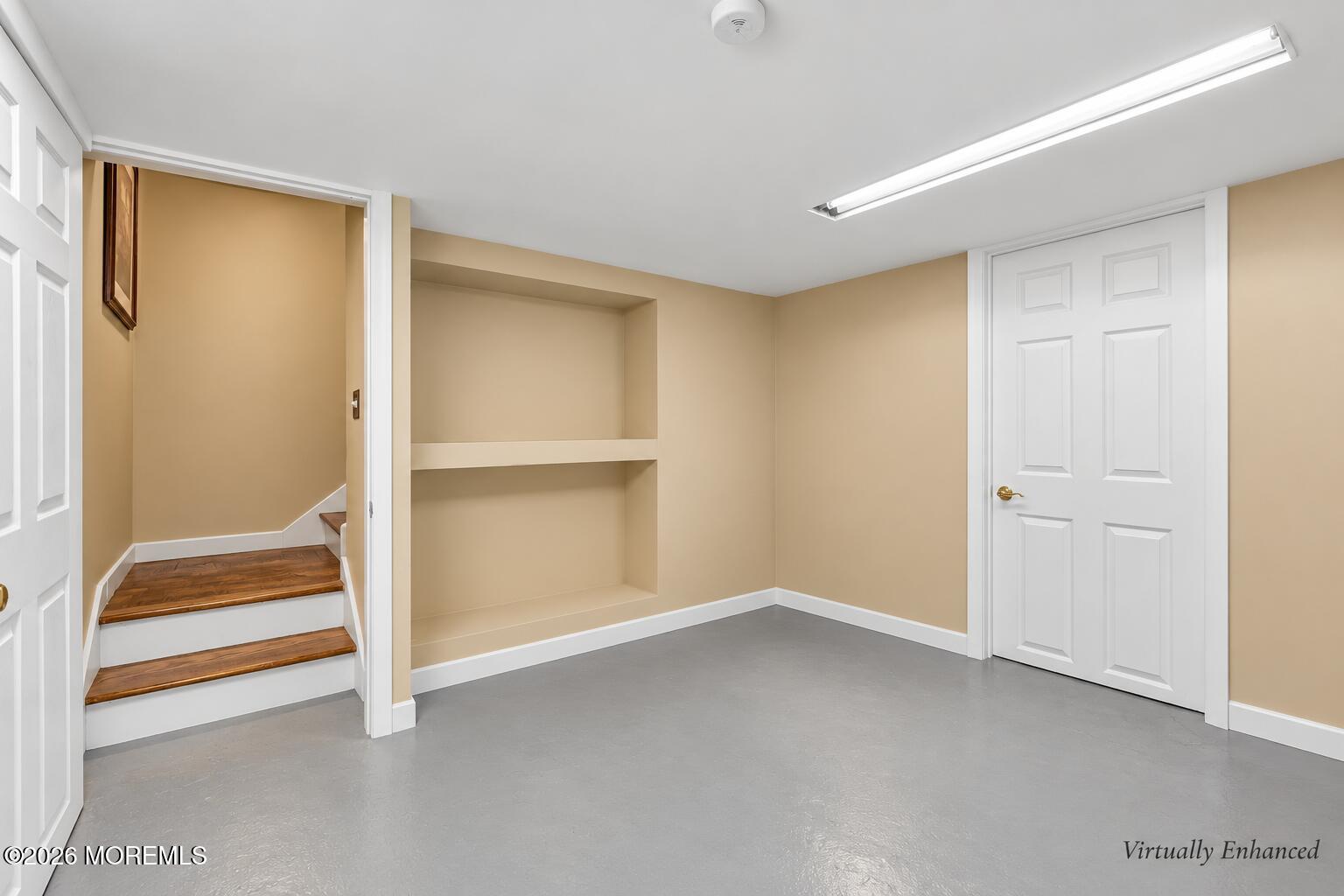 542 Clinton Avenue Belford NJ 07718