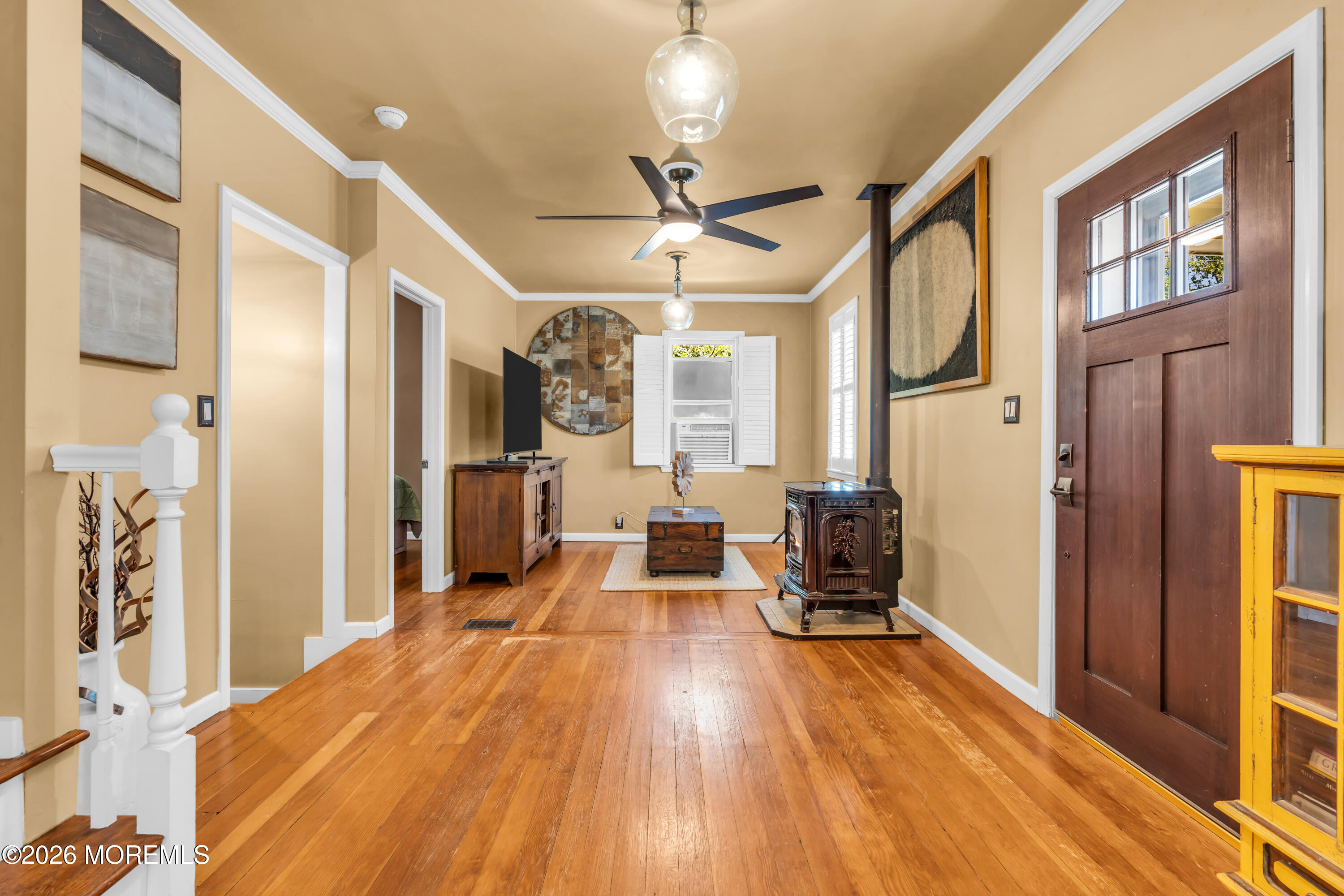 542 Clinton Avenue Belford NJ 07718