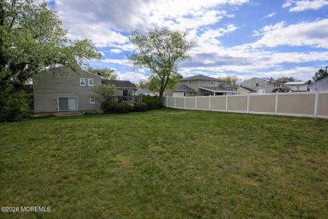 4 Wilmot Road Sayreville NJ 08872