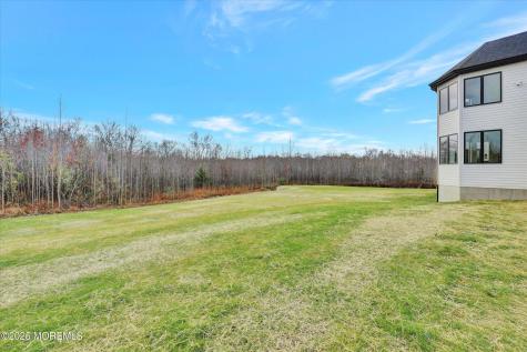 12 Cook Court Millstone NJ 08535