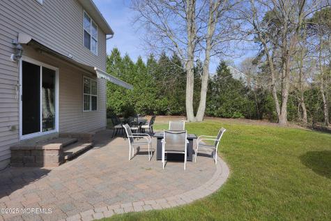 22 Roe Lane Howell NJ 07731