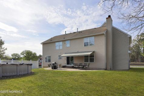 22 Roe Lane Howell NJ 07731