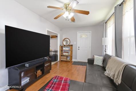 817 Shore Concourse Keyport NJ 07735