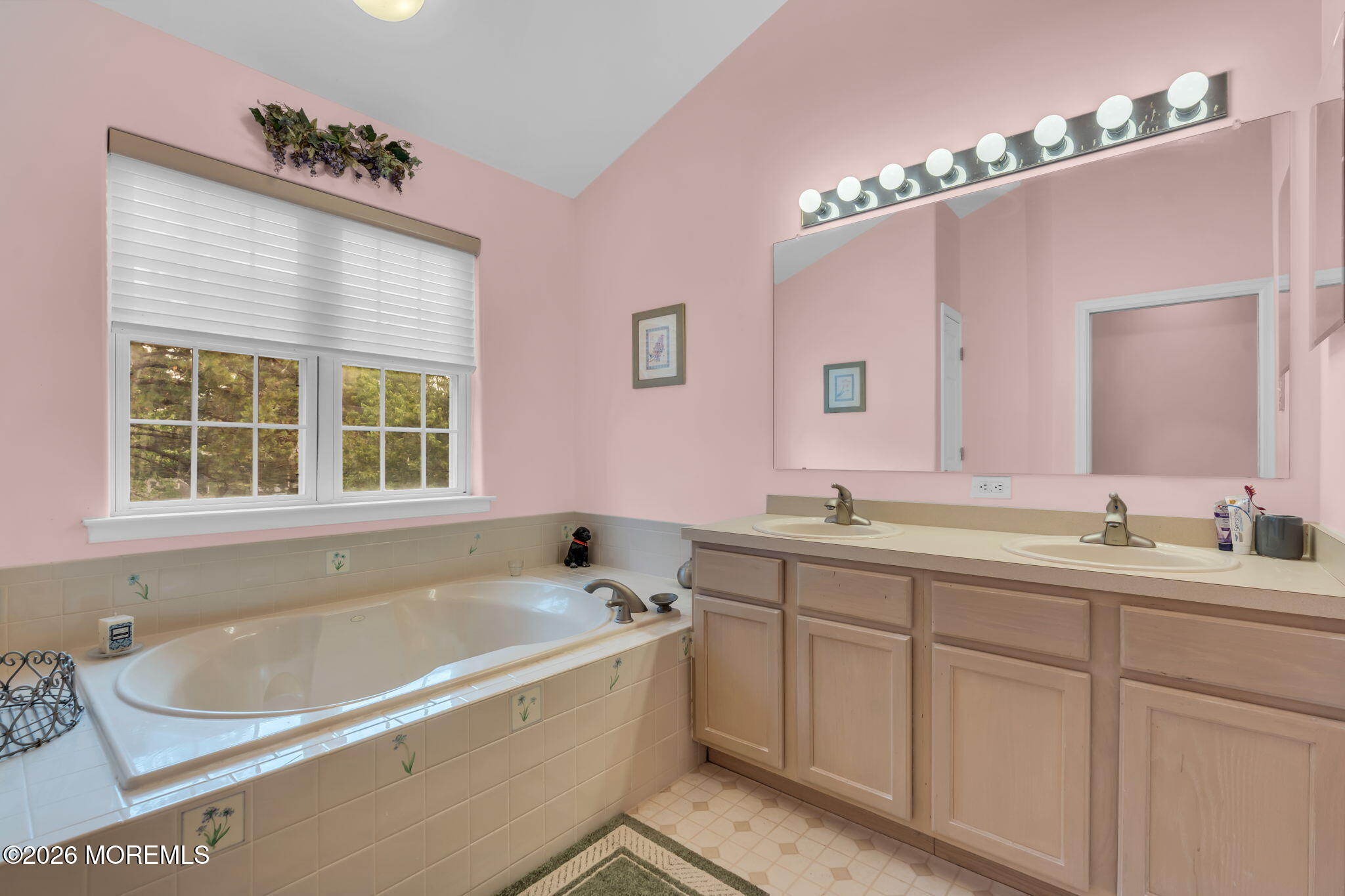 12 Brittany Drive Bayville NJ 08721
