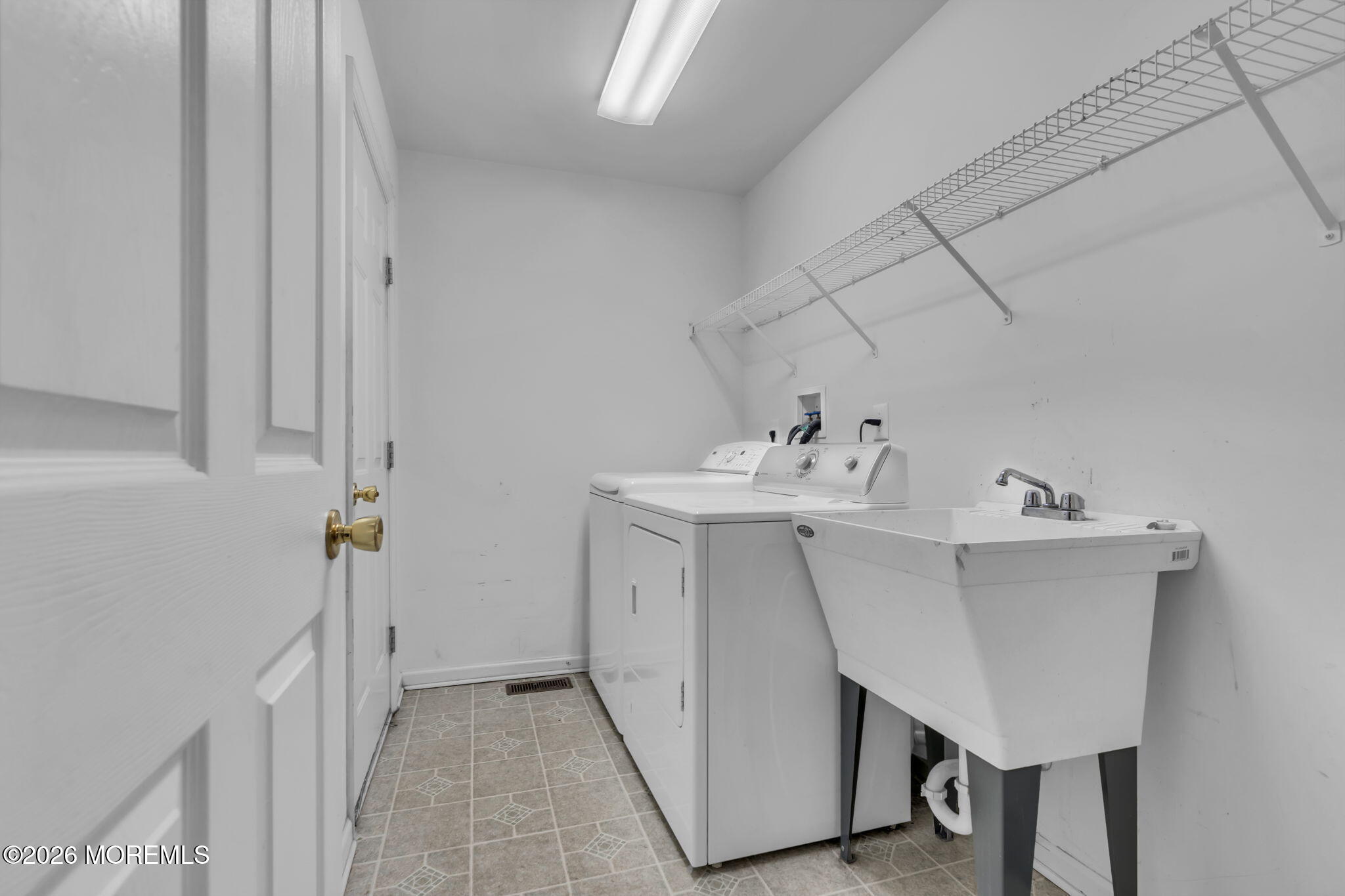 12 Brittany Drive Bayville NJ 08721