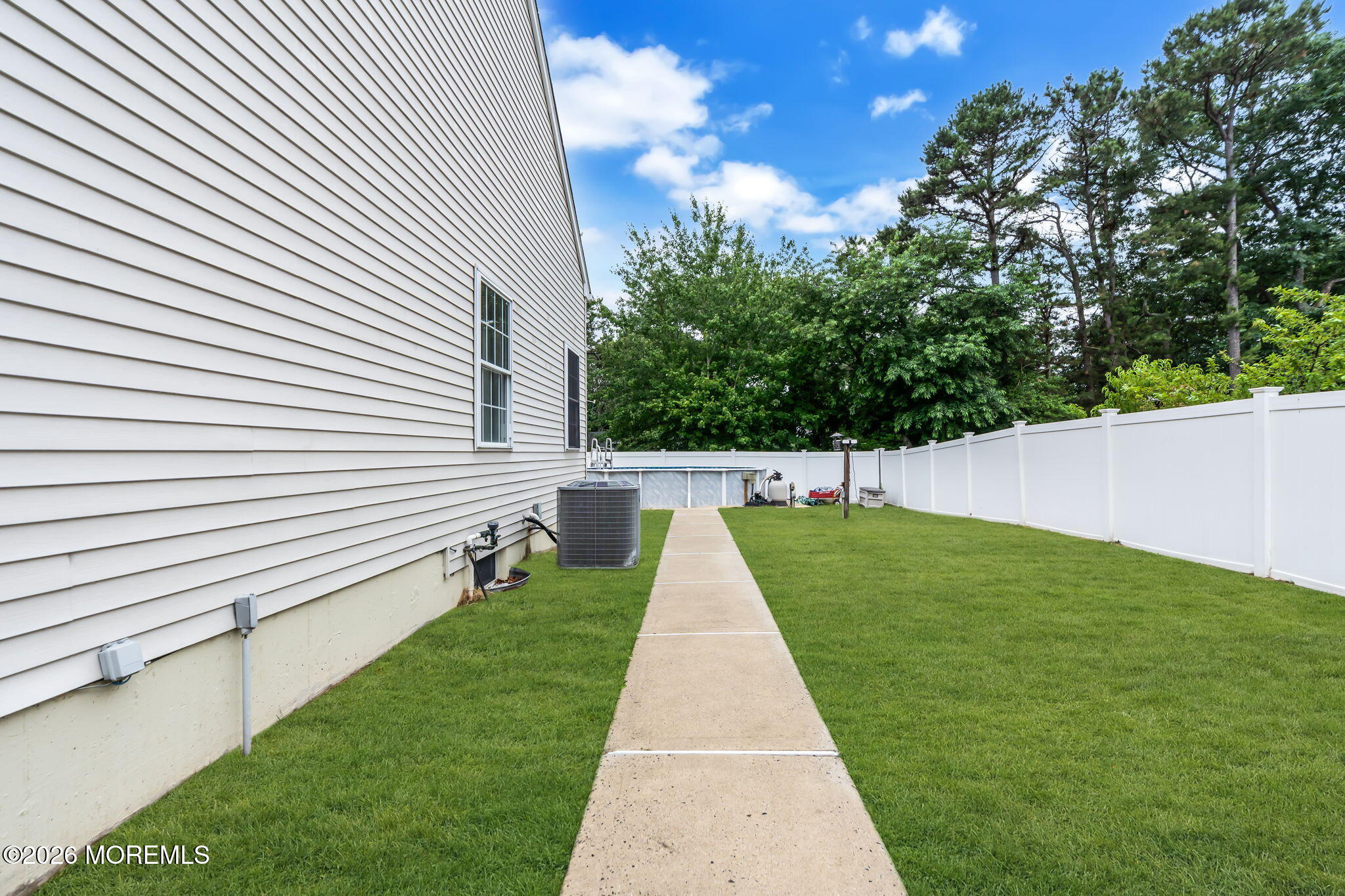 12 Brittany Drive Bayville NJ 08721