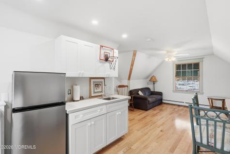 812 Mistletoe Avenue Point Pleasant NJ 08742