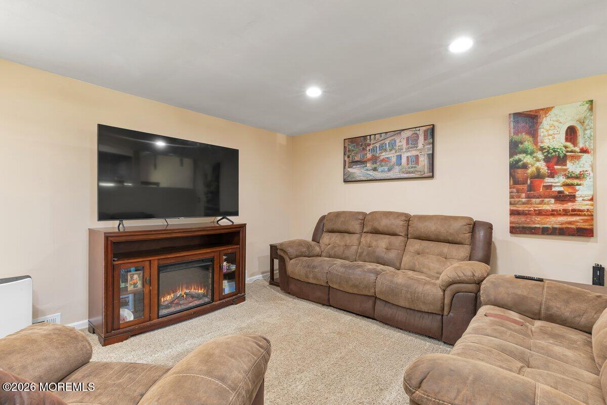5 Scholer Drive Union Beach NJ 07735