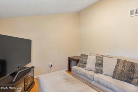 5 Scholer Drive Union Beach NJ 07735