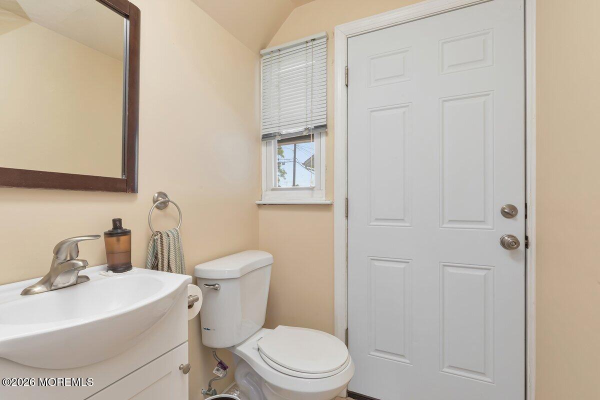 5 Scholer Drive Union Beach NJ 07735