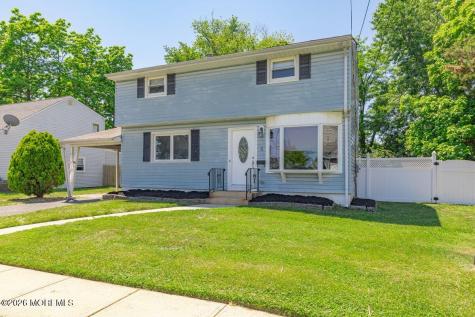5 Scholer Drive Union Beach NJ 07735