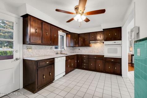 1 Riverview Avenue Rumson NJ 07760