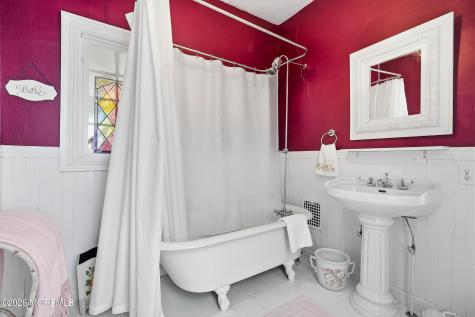 132 Mount Tabor Way Ocean Grove NJ 07756