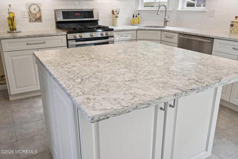 21 Orchid Lane Barnegat NJ 08005