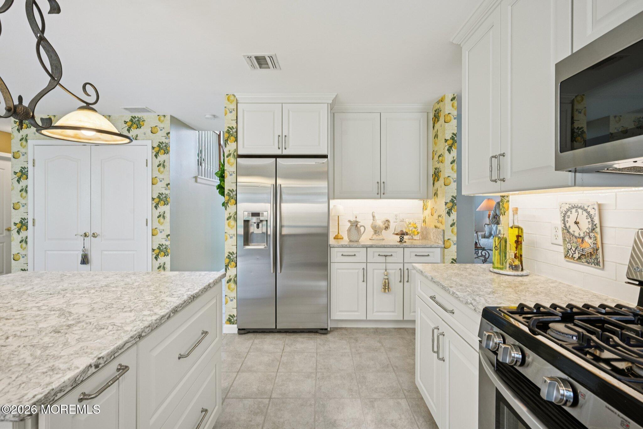 21 Orchid Lane Barnegat NJ 08005