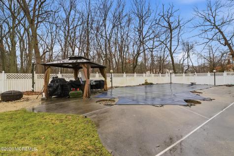 2 Pioneer Drive Howell NJ 07731
