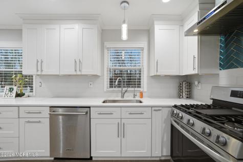 2 Pioneer Drive Howell NJ 07731