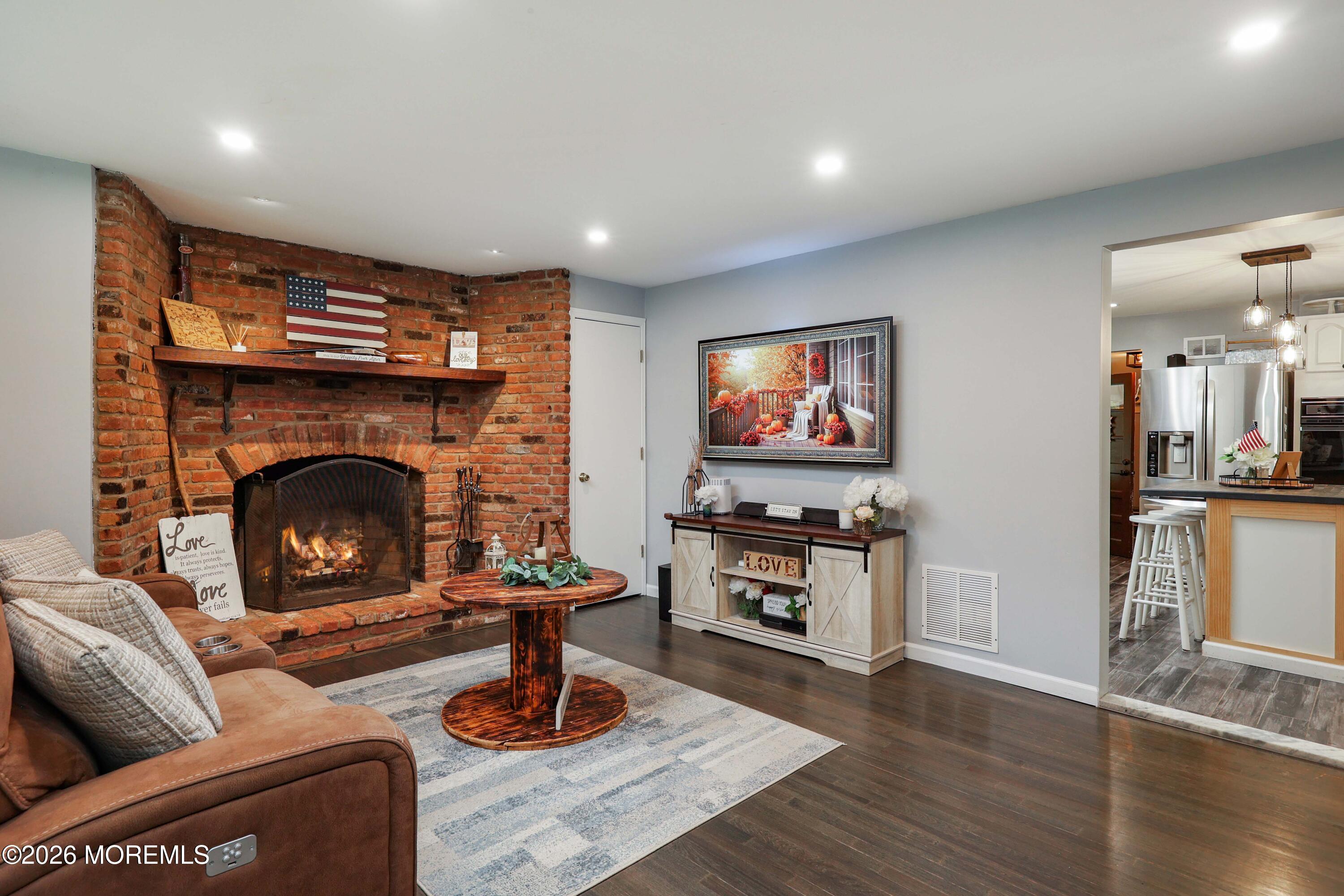 386 E Pleasant Grove Road Jackson NJ 08527