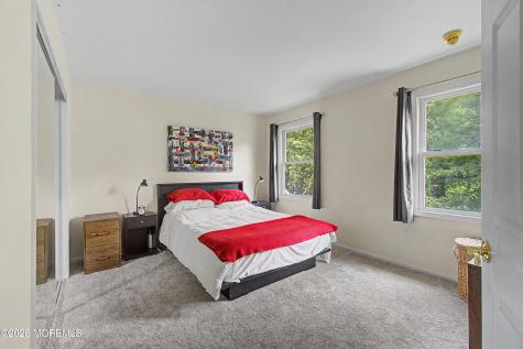 9 Stacy Drive Cream Ridge NJ 08514