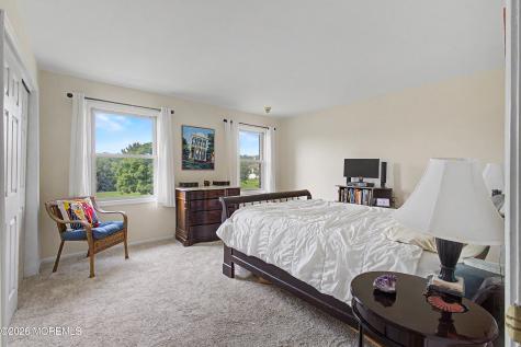 9 Stacy Drive Cream Ridge NJ 08514