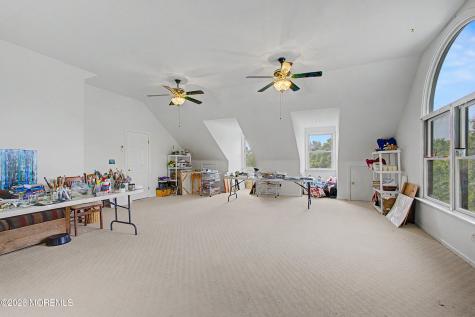 9 Stacy Drive Cream Ridge NJ 08514