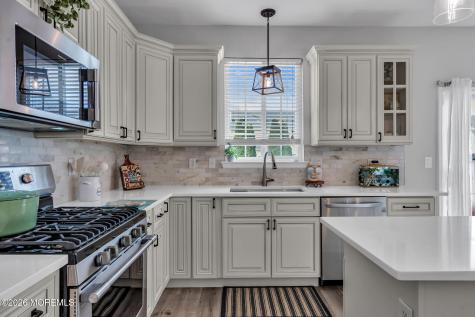 12 Lancaster Way Jackson NJ 08527