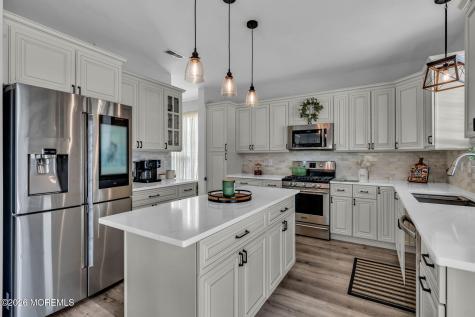 12 Lancaster Way Jackson NJ 08527