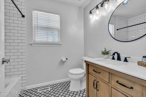 12 Lancaster Way Jackson NJ 08527