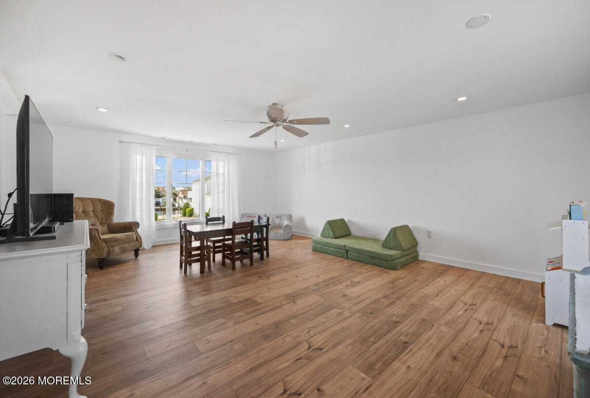 189 Catherine Lane Manahawkin NJ 08050