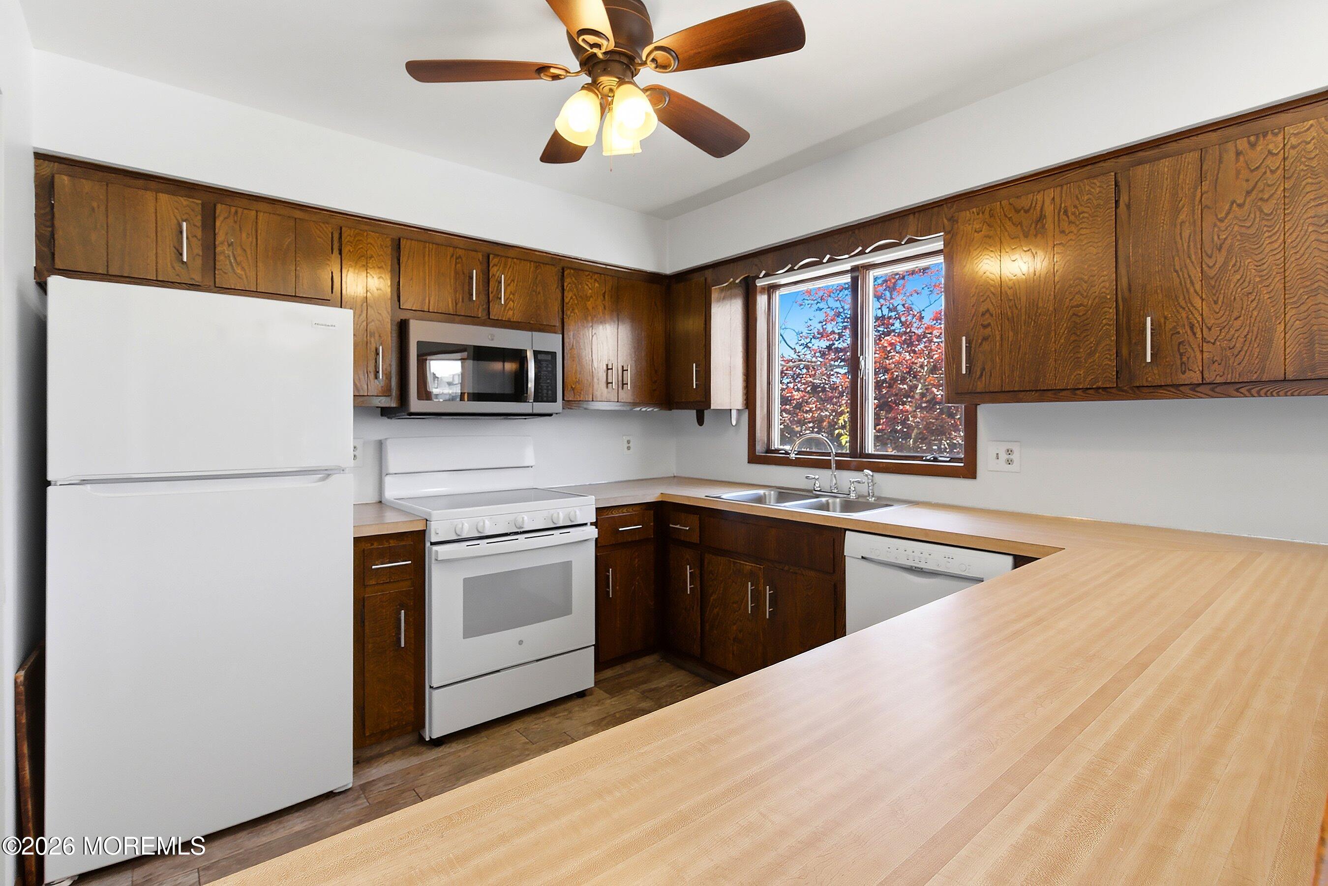 832 Forepeak Drive Forked River NJ 08731