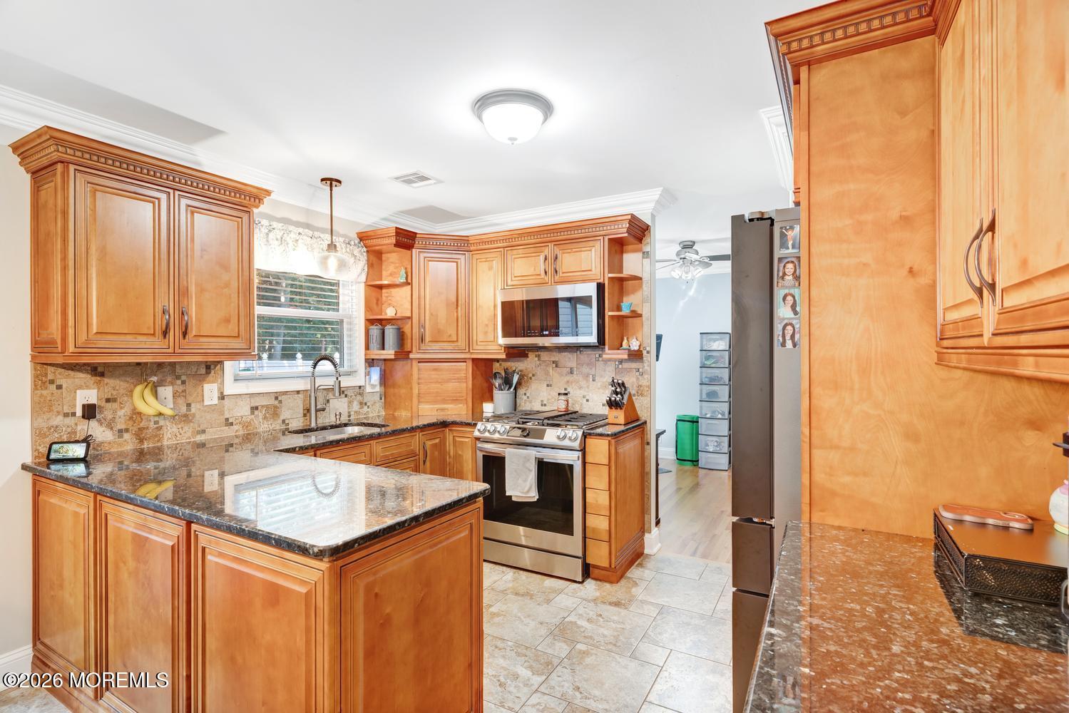 106 1st Avenue Tuckerton NJ 08087