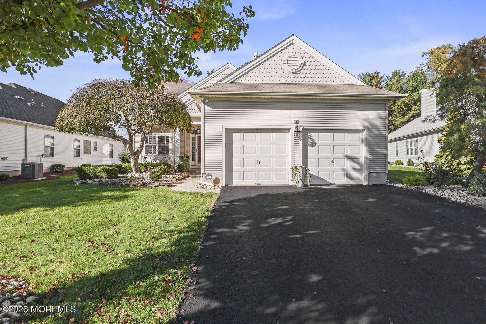 27 Derry Meeting Drive Manalapan NJ 07726