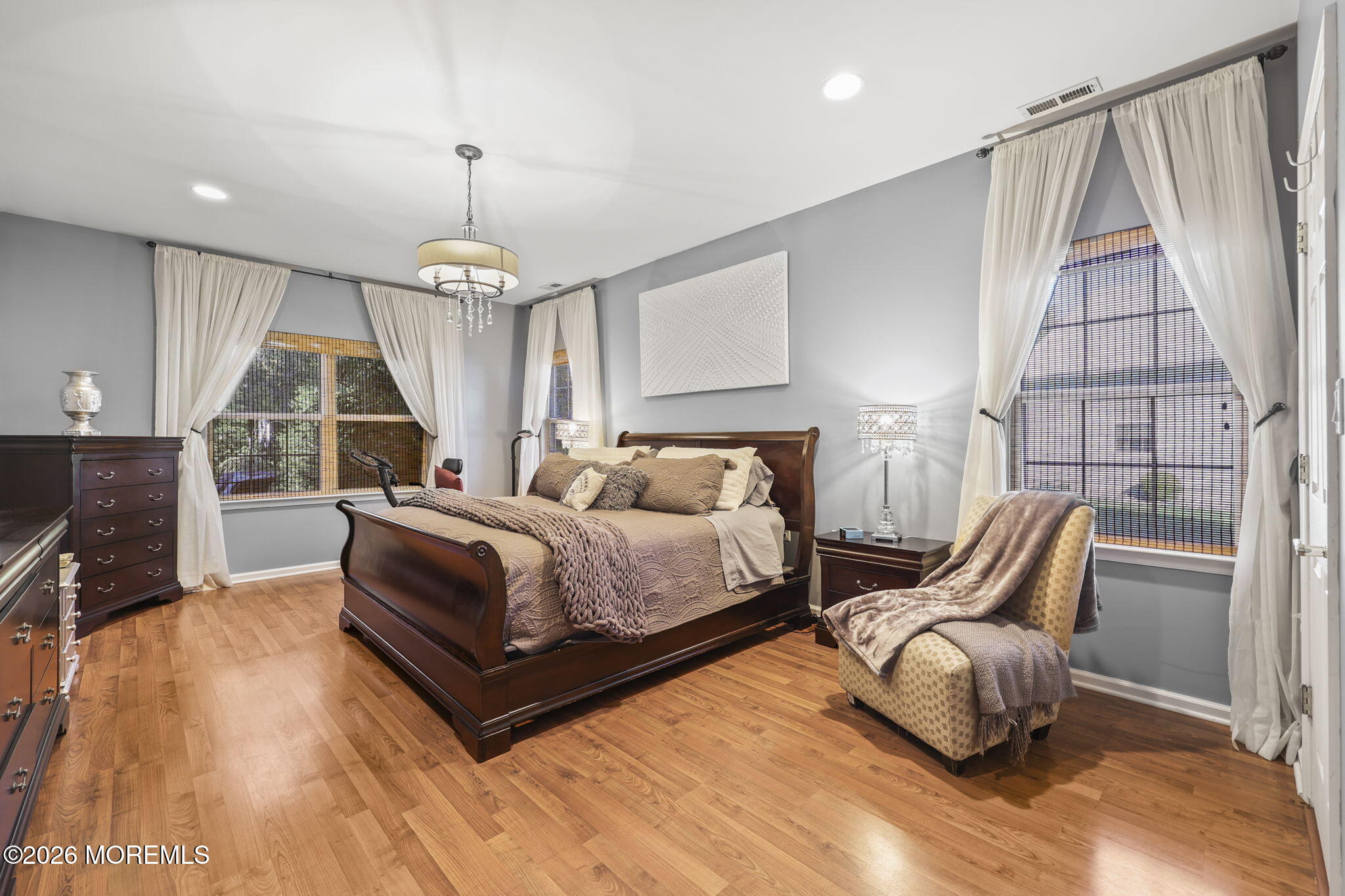 27 Derry Meeting Drive Manalapan NJ 07726